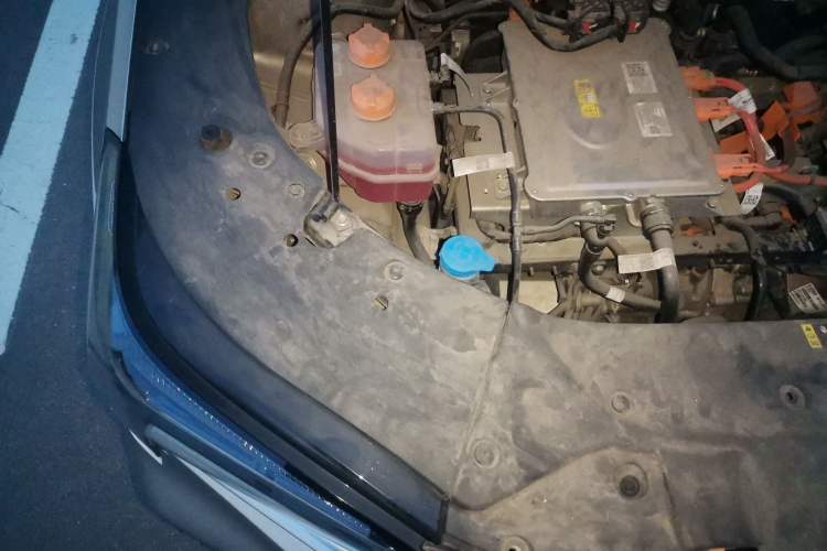 Used AION S 2023 Meizu 580 Lithium Iron Phosphate Engine Bay Right