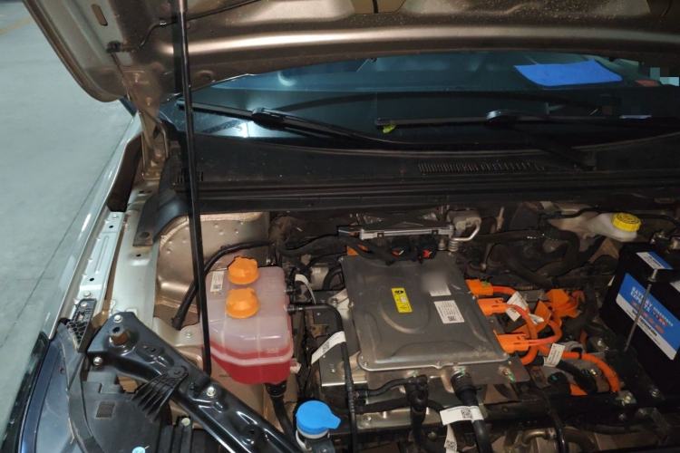 Used AION S 2023 Meizu 580 Lithium Iron Phosphate Engine Bay Right