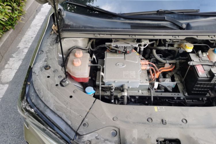 Used AION S 2023 Meizu 580 Lithium Iron Phosphate Engine Bay Right