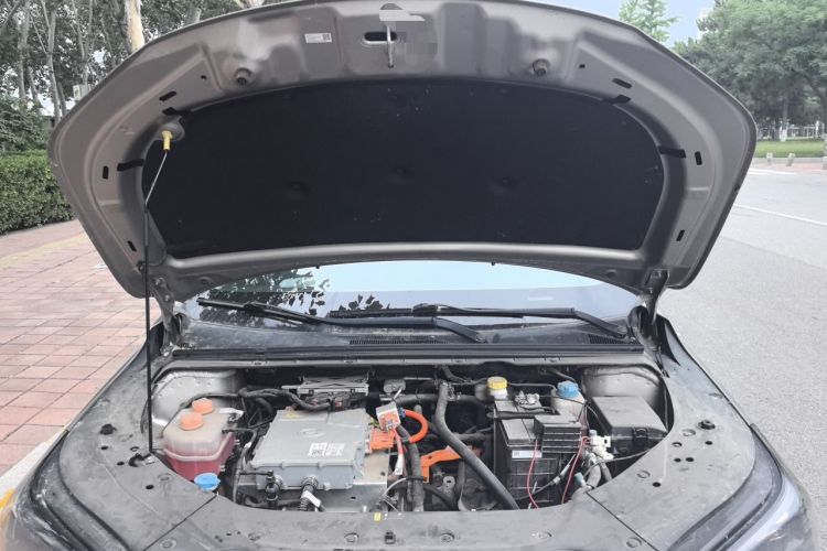 Used AION S 2023 Meizu 580 Lithium Iron Phosphate Engine Bay