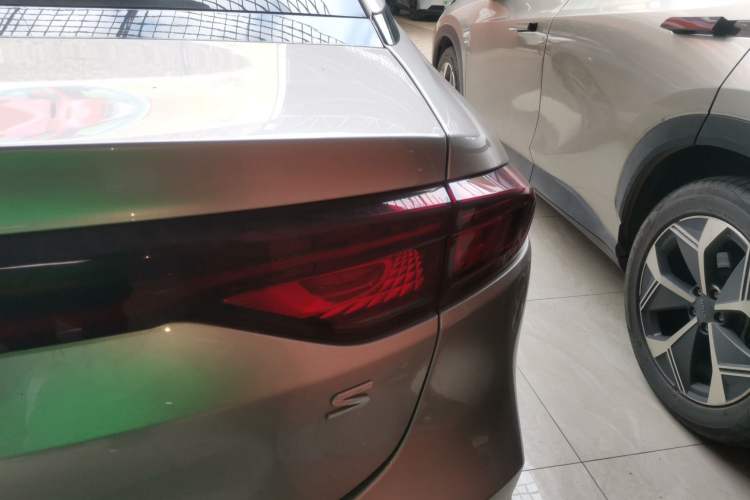 Used AION S 2023 Meizu 580 Lithium Iron Phosphate Exterior 6