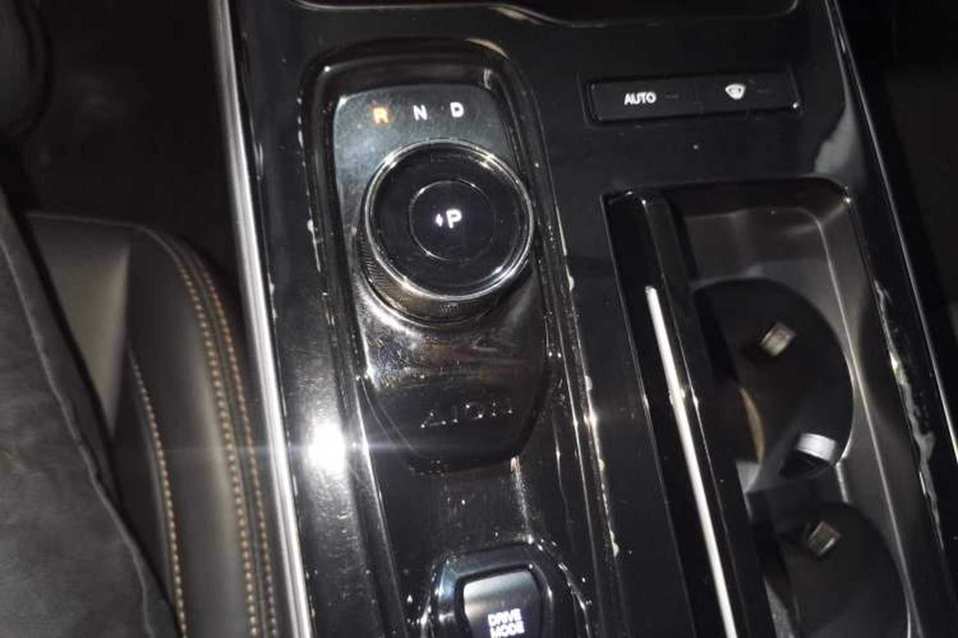 Used AION S 2023 Meizu 580 Lithium Iron Phosphate Gear Lever