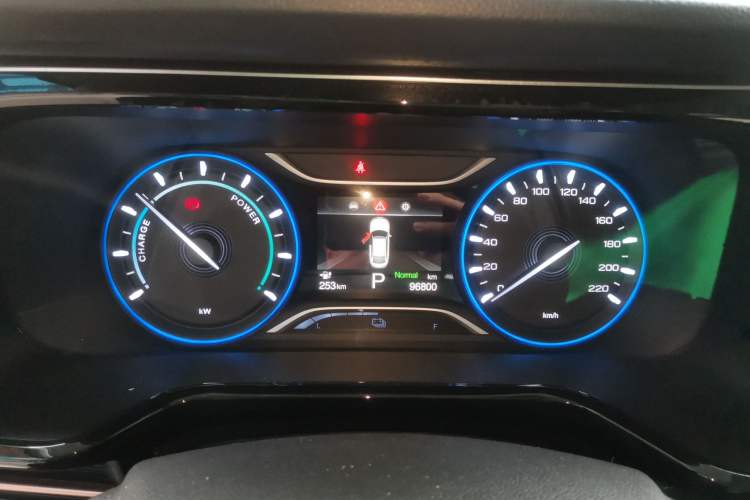 Used AION S 2023 Meizu 580 Lithium Iron Phosphate Instrument Cluster