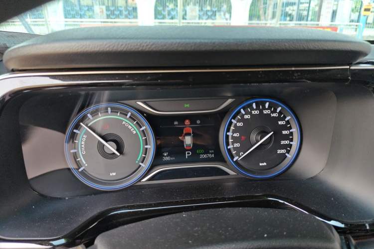 Used AION S 2023 Meizu 580 Lithium Iron Phosphate Instrument Cluster