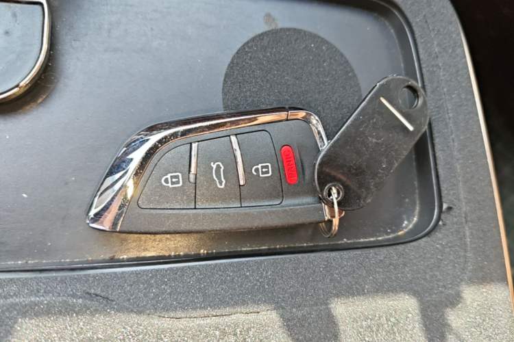 Used AION S 2023 Meizu 580 Lithium Iron Phosphate Interior 1
