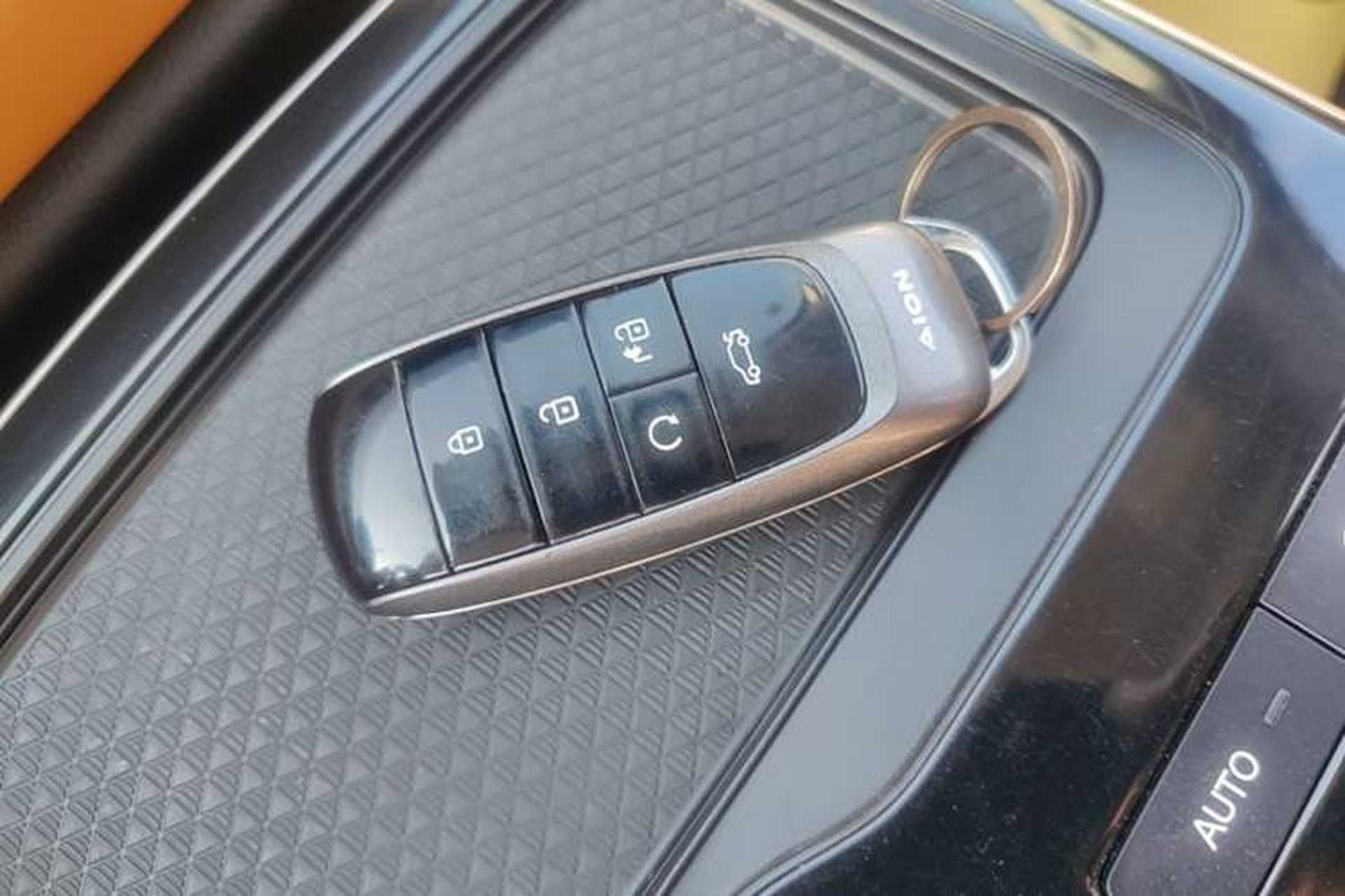 Used AION S 2023 Meizu 580 Lithium Iron Phosphate Interior 1