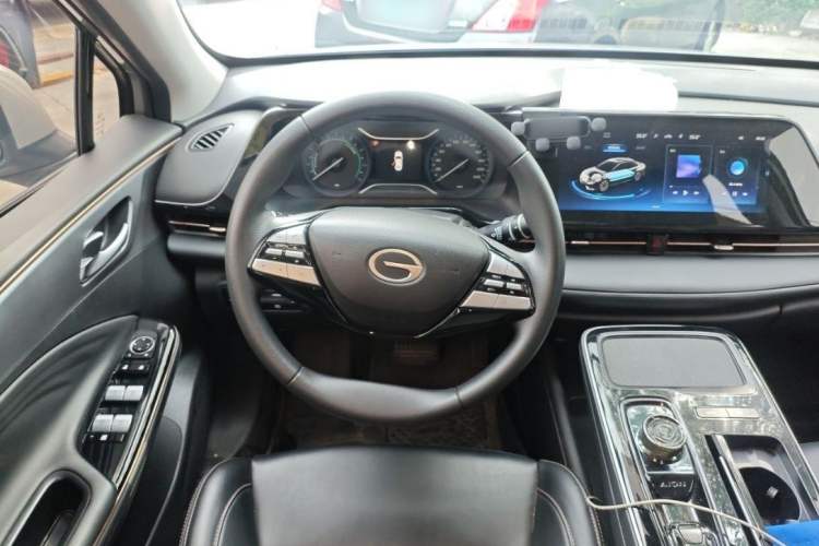 Used AION S 2023 Meizu 580 Lithium Iron Phosphate Interior 3