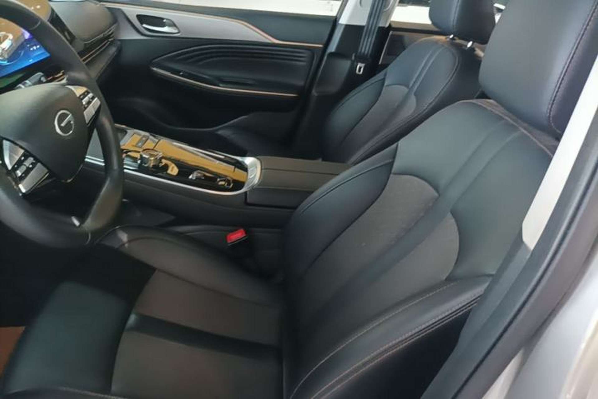 Used AION S 2023 Xuan 580 55.2 kWh Lithium Iron Phosphate Left Front Seat