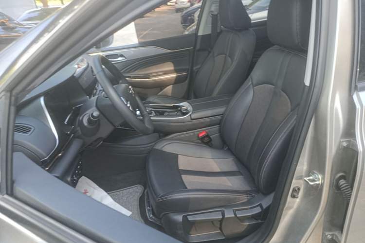 Used AION S 2023 Meizu 580 Lithium Iron Phosphate Left Front Seat