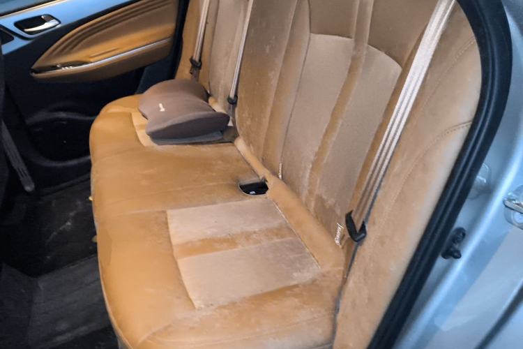 Used AION S 2023 Xuan 580 55.5 kWh Lithium Iron Phosphate Left Rear Seat