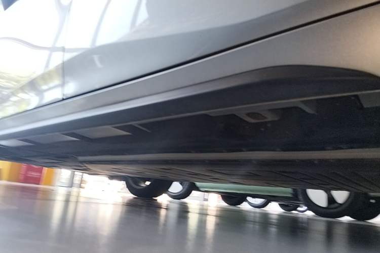 Used AION S 2023 Meizu 580 Lithium Iron Phosphate Left Side Sill