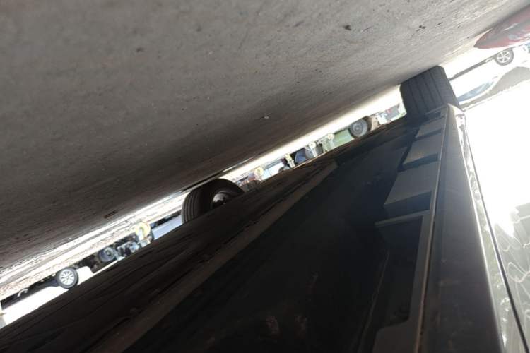 Used AION S 2023 Meizu 580 Lithium Iron Phosphate Left Side Sill