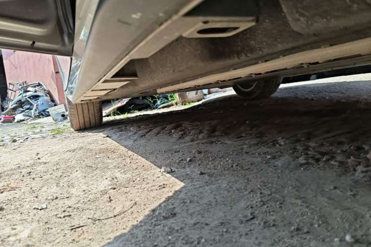 Used AION S 2023 Meizu 580 Lithium Iron Phosphate Left Side Sill