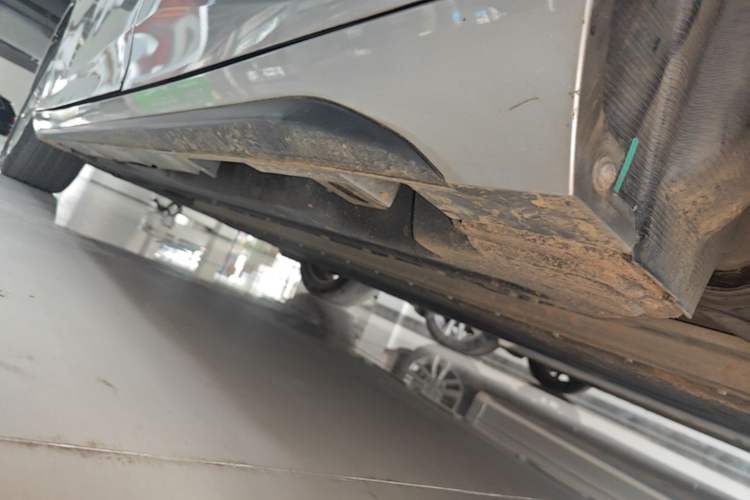 Used AION S 2023 Meizu 580 Lithium Iron Phosphate Left Side Sill