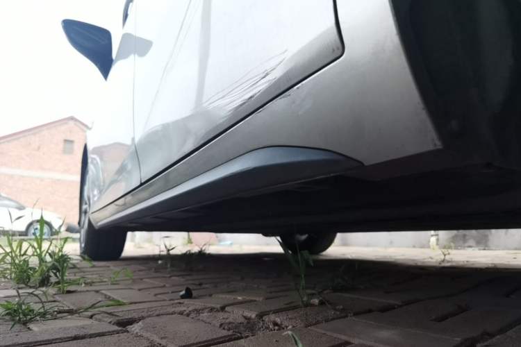 Used AION S 2023 Meizu 580 Lithium Iron Phosphate Left Side Sill