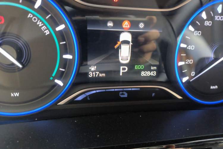 Used AION S 2023 Meizu 580 Lithium Iron Phosphate Odometer Close Up