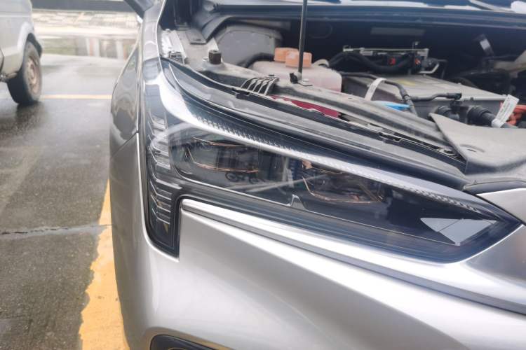 Used AION S  Right Front Headlight