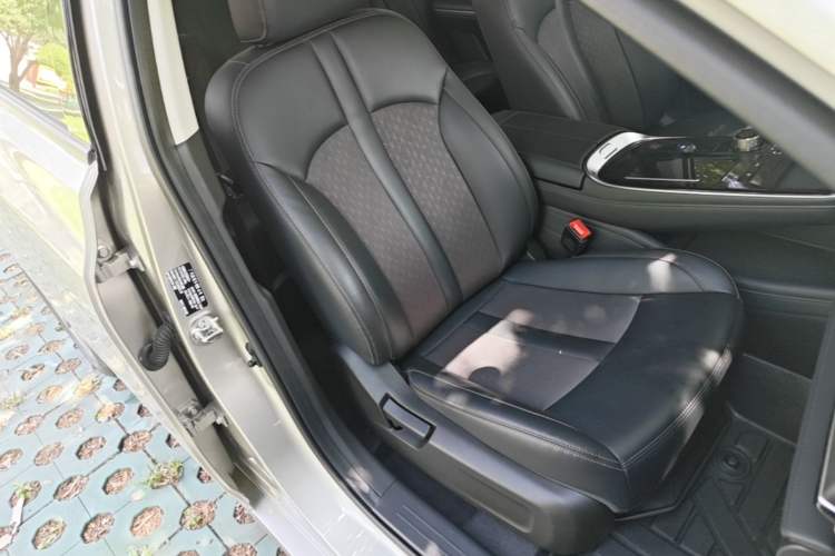 Used AION S 2023 Meizu 580 Lithium Iron Phosphate Right Front Seat