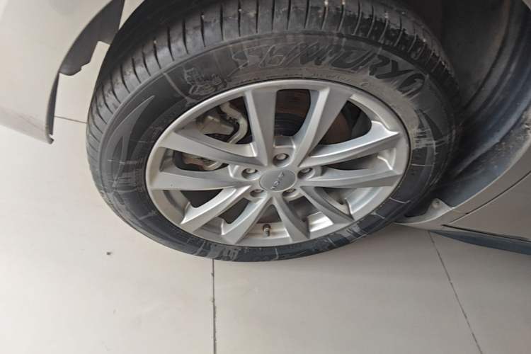 Used AION S 2023 Meizu 580 Lithium Iron Phosphate Right Rear Wheel Hub