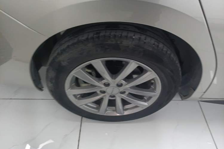 Used AION S 2023 Meizu 580 Lithium Iron Phosphate Right Rear Wheel Hub