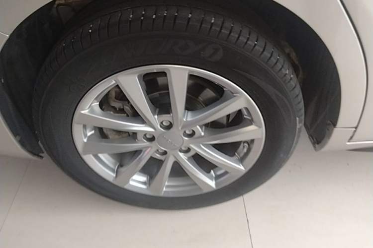 Used AION S 2023 Meizu 580 Lithium Iron Phosphate Right Rear Wheel Hub