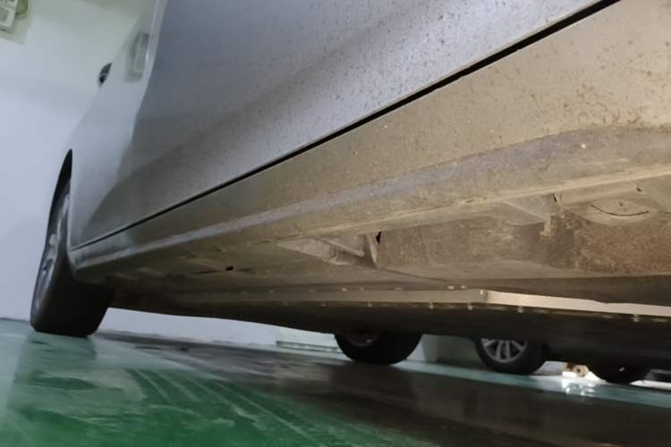 Used AION S 2023 Meizu 580 Lithium Iron Phosphate Right Side Sill