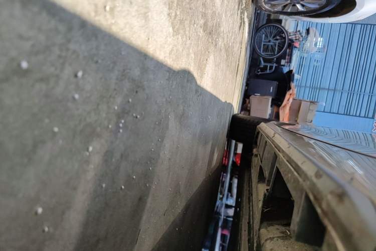 Used AION S 2023 Meizu 580 Lithium Iron Phosphate Right Side Sill