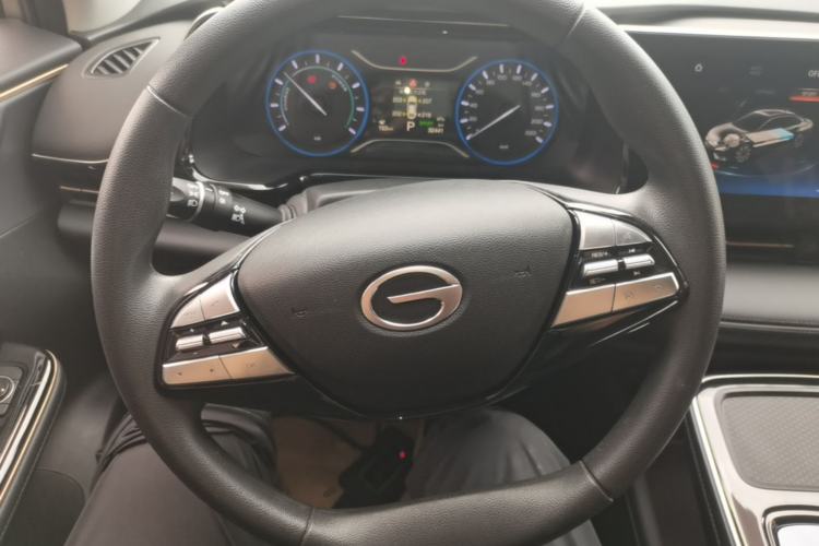 Used AION S 2023 Meizu 580 Lithium Iron Phosphate Steering Wheel
