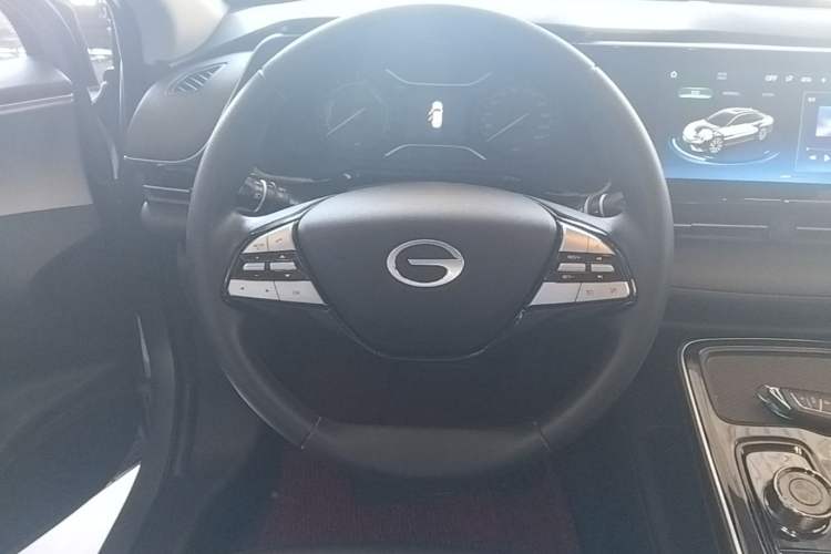 Used AION S 2023 Meizu 580 Lithium Iron Phosphate Steering Wheel