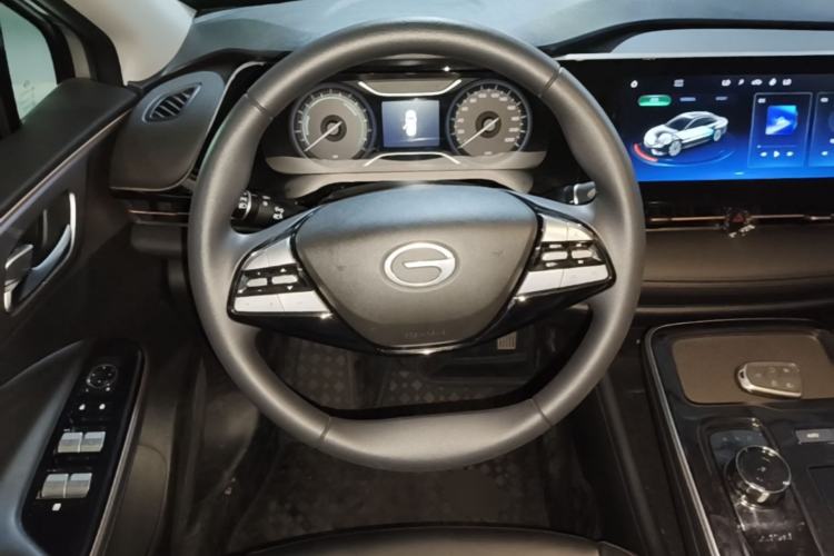 Used AION S 2023 Meizu 580 Lithium Iron Phosphate Steering Wheel