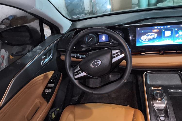 Used AION S 2023 Xuan 580 55.5 kWh Lithium Iron Phosphate Steering Wheel
