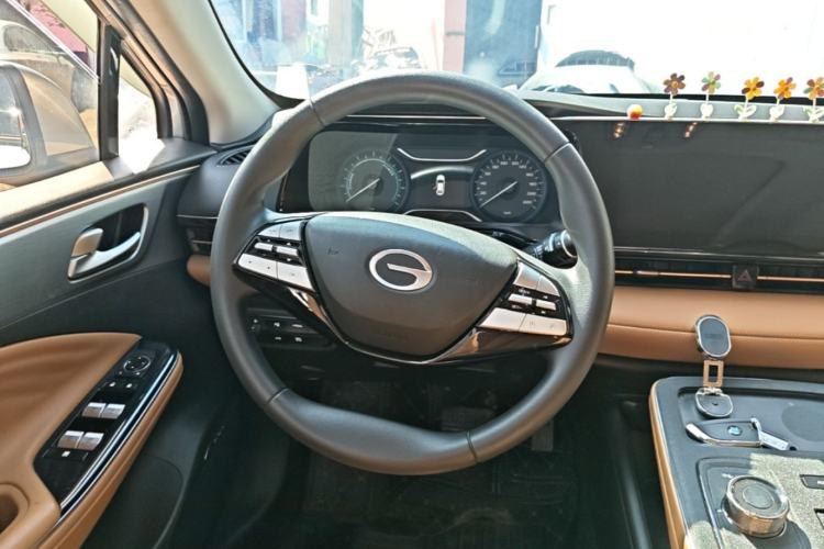Used AION S 2023 Meizu 580 Lithium Iron Phosphate Steering Wheel