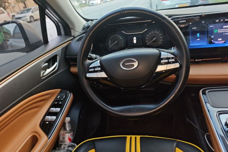 Used AION S 2023 Meizu 580 Lithium Iron Phosphate Steering Wheel