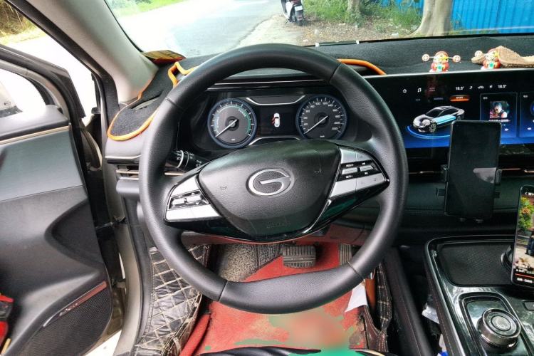 Used AION S 2023 Meizu 580 Lithium Iron Phosphate Steering Wheel
