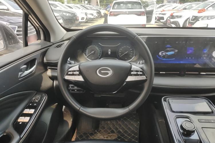 Used AION S 2023 Meizu 580 Lithium Iron Phosphate Steering Wheel