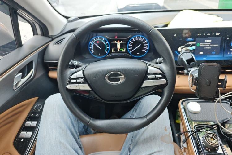 Used AION S 2023 Meizu 580 Lithium Iron Phosphate Steering Wheel