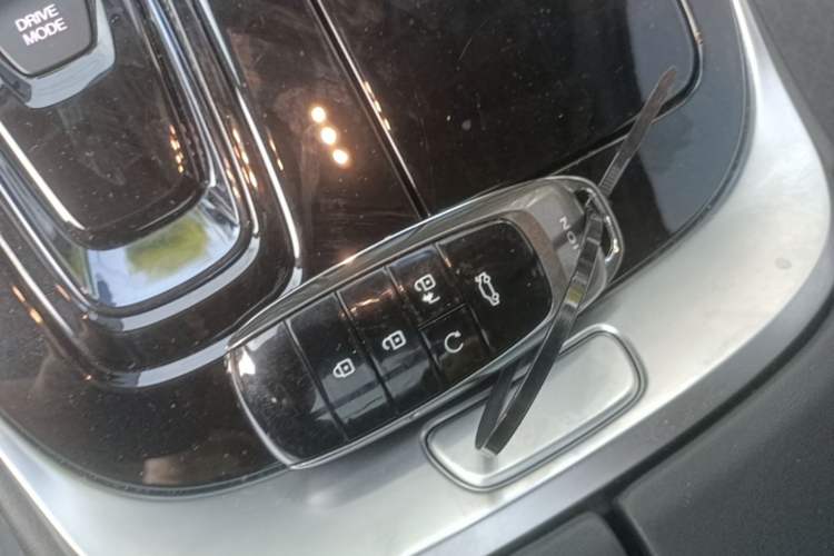 Used AION S 2023 Meizu 580 Lithium Iron Phosphate Vehicle Key