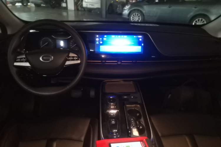 Used AION S 2023 Meizu 580 Lithium Iron Phosphate Center Console