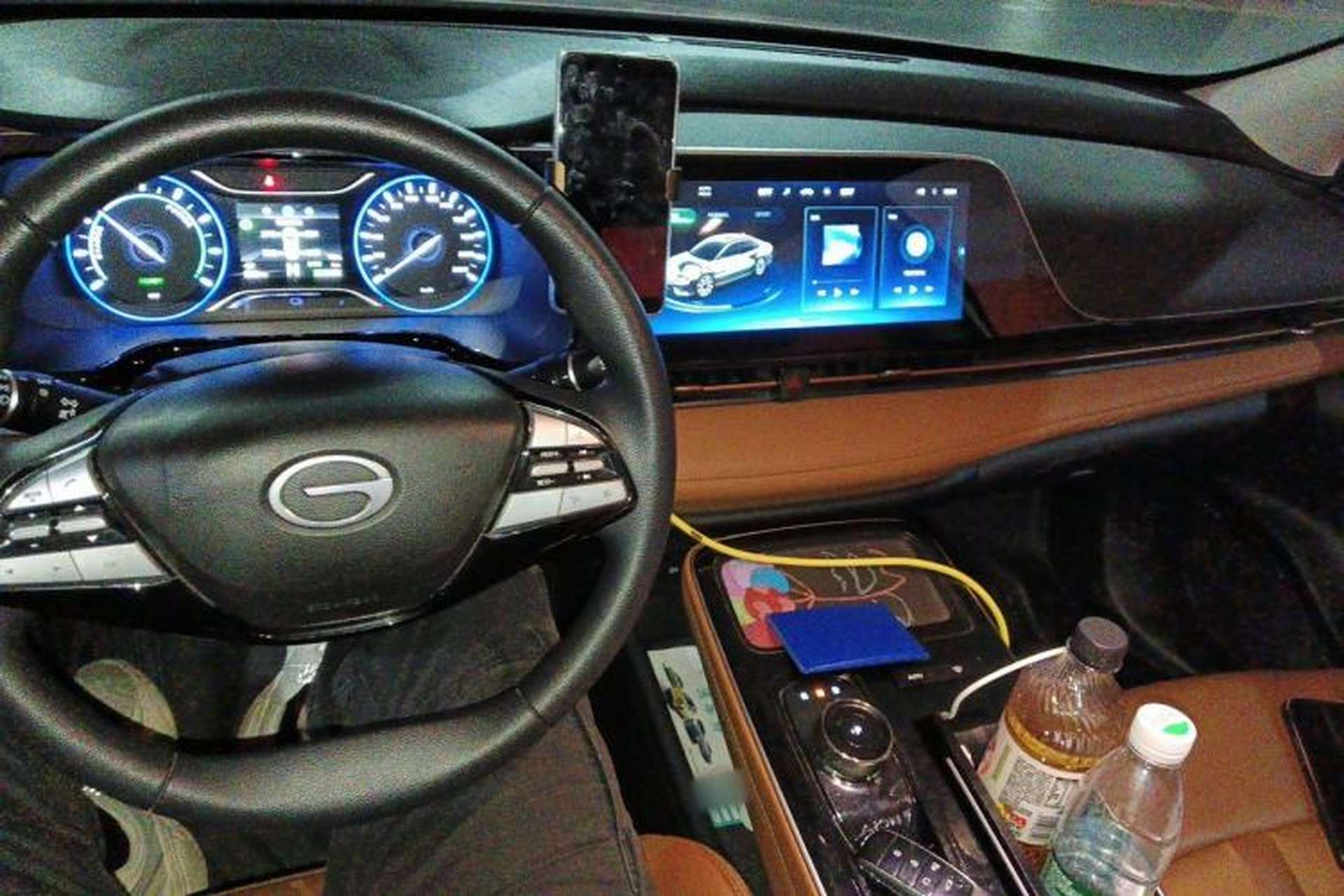 Used AION S 2023 Meizu 580 Lithium Iron Phosphate Center Console