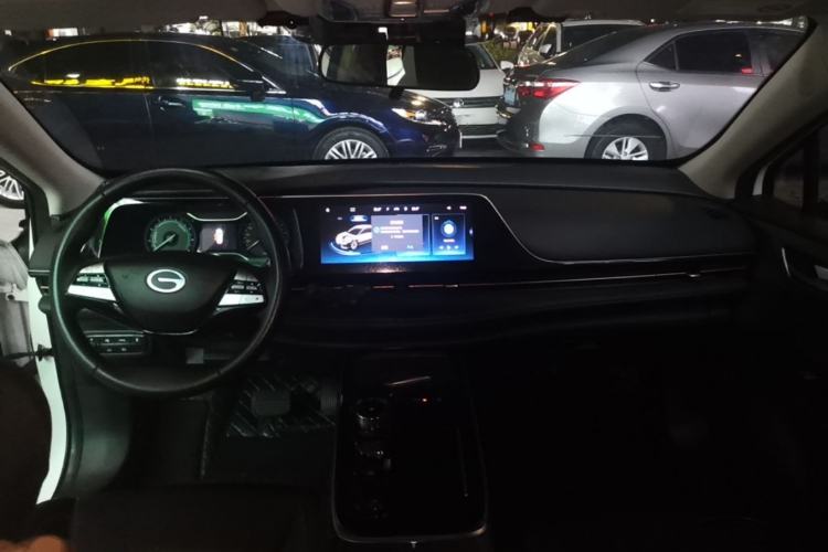 Used AION S 2023 Meizu 580 Lithium Iron Phosphate Center Console