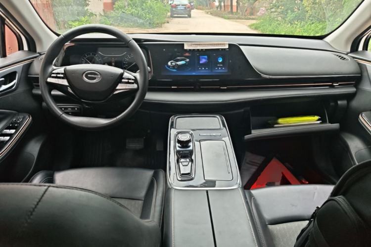 Used AION S 2023 Meizu 580 Lithium Iron Phosphate Center Console