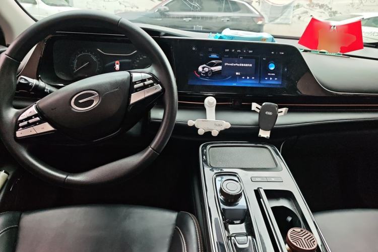 Used AION S 2023 Meizu 580 Lithium Iron Phosphate Center Console