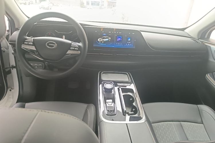 Used AION S 2023 Meizu 580 Lithium Iron Phosphate Center Console