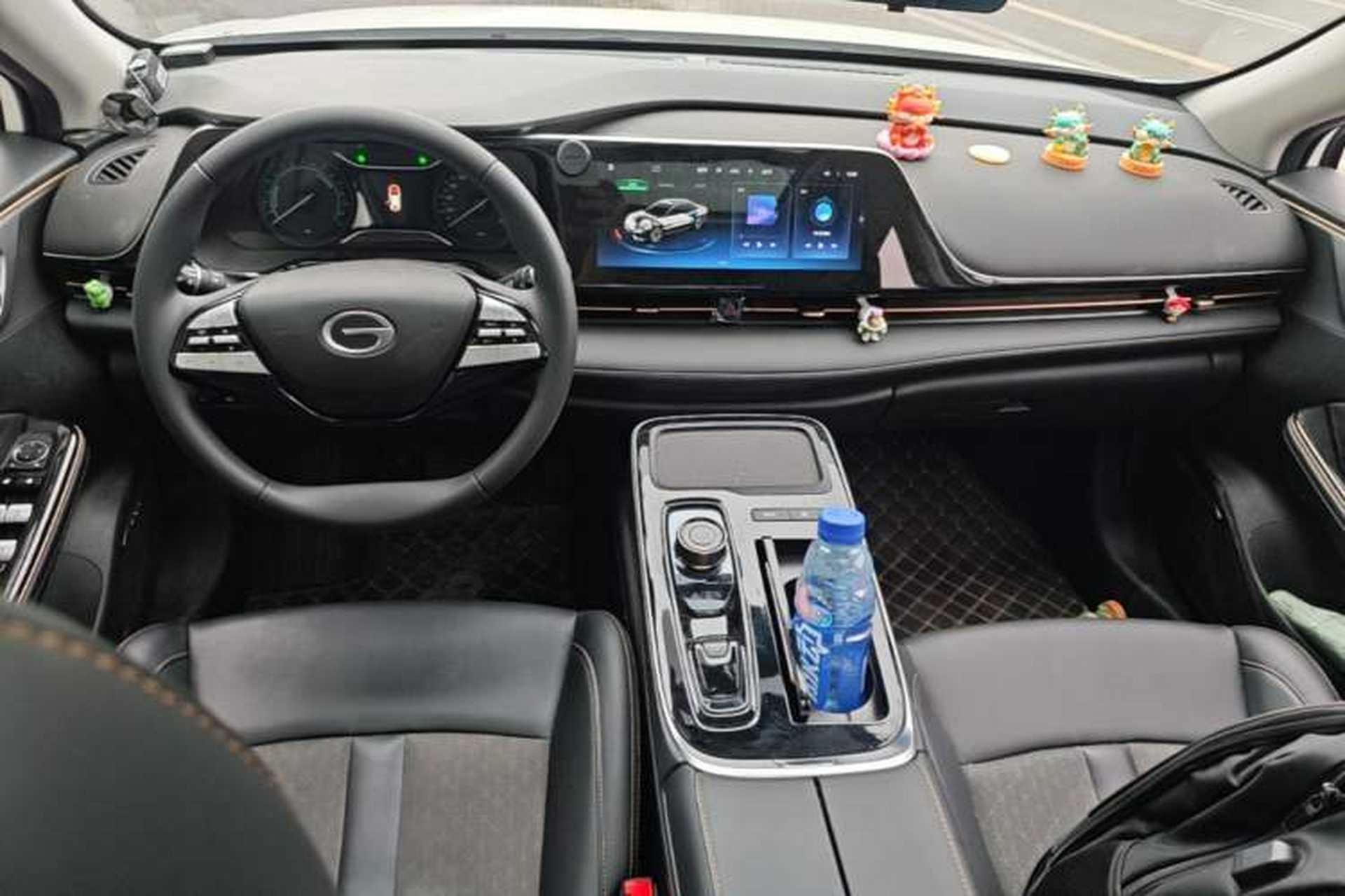 Used AION S 2023 Meizu 580 Lithium Iron Phosphate Center Console
