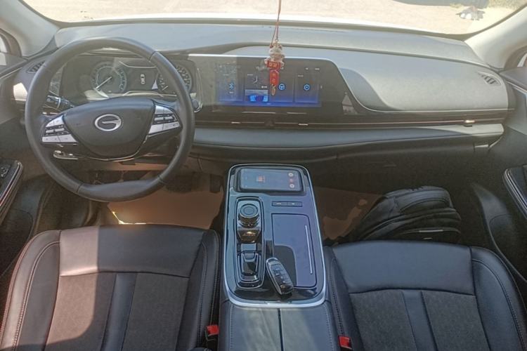 Used AION S 2023 Meizu 580 Lithium Iron Phosphate Center Console