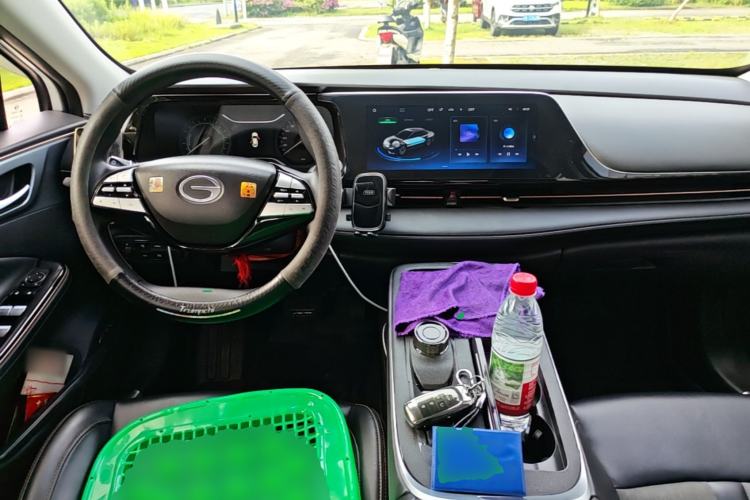 Used AION S 2023 Meizu 580 Lithium Iron Phosphate Center Console
