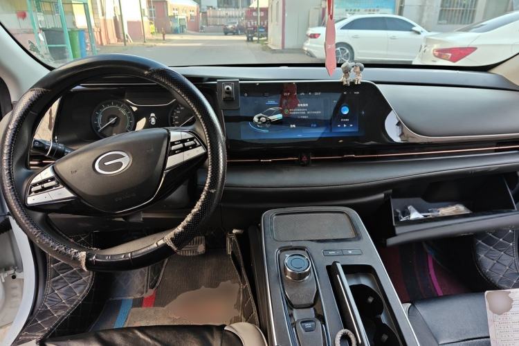Used AION S 2023 Xuan 580 55.5 kWh Lithium Iron Phosphate Center Console