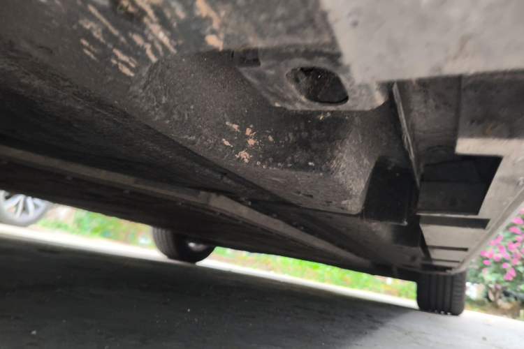 Used AION S 2023 Meizu 580 Lithium Iron Phosphate Chassis Front Left