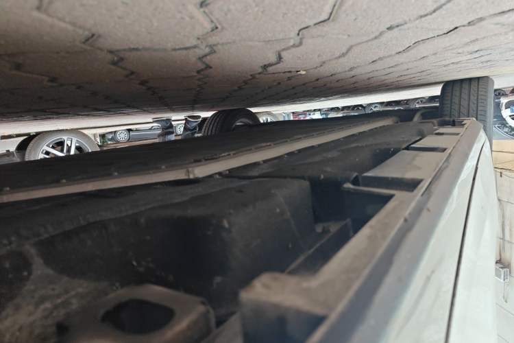 Used AION S 2023 Meizu 580 Lithium Iron Phosphate Chassis Front Right