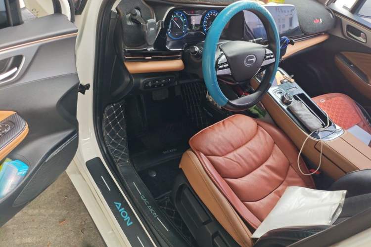 Used AION S 2023 Meizu 580 Lithium Iron Phosphate Driver Seat